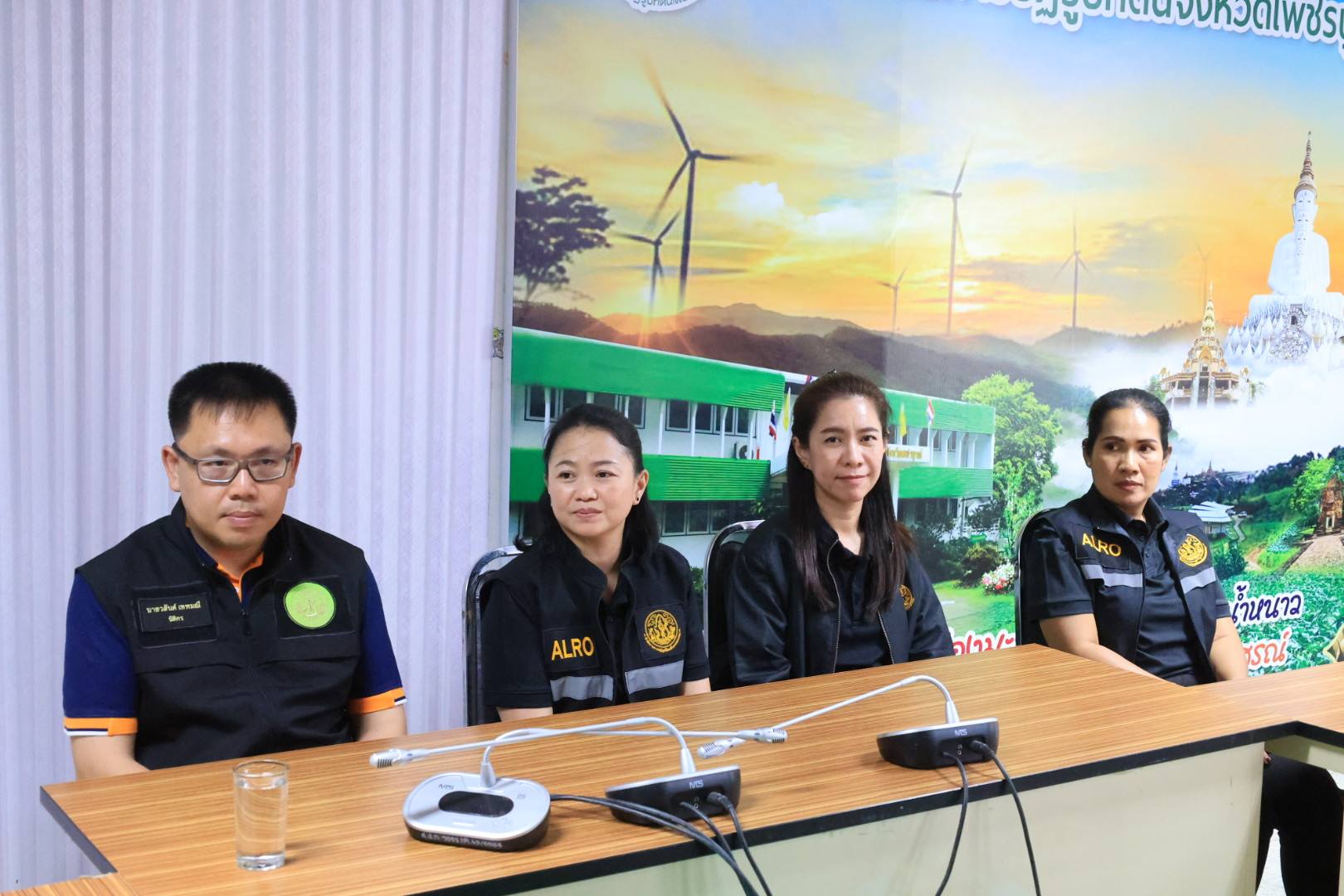 title - เลขาธิการ ส.ป.ก. ตรวจเยี่ยม ส.ป.ก. เพชรบูรณ์